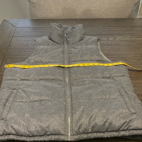 Old Navy Grey Puffer Full Zipper Vest | Size XL | Grey | Unisex - Picture 3 of 12